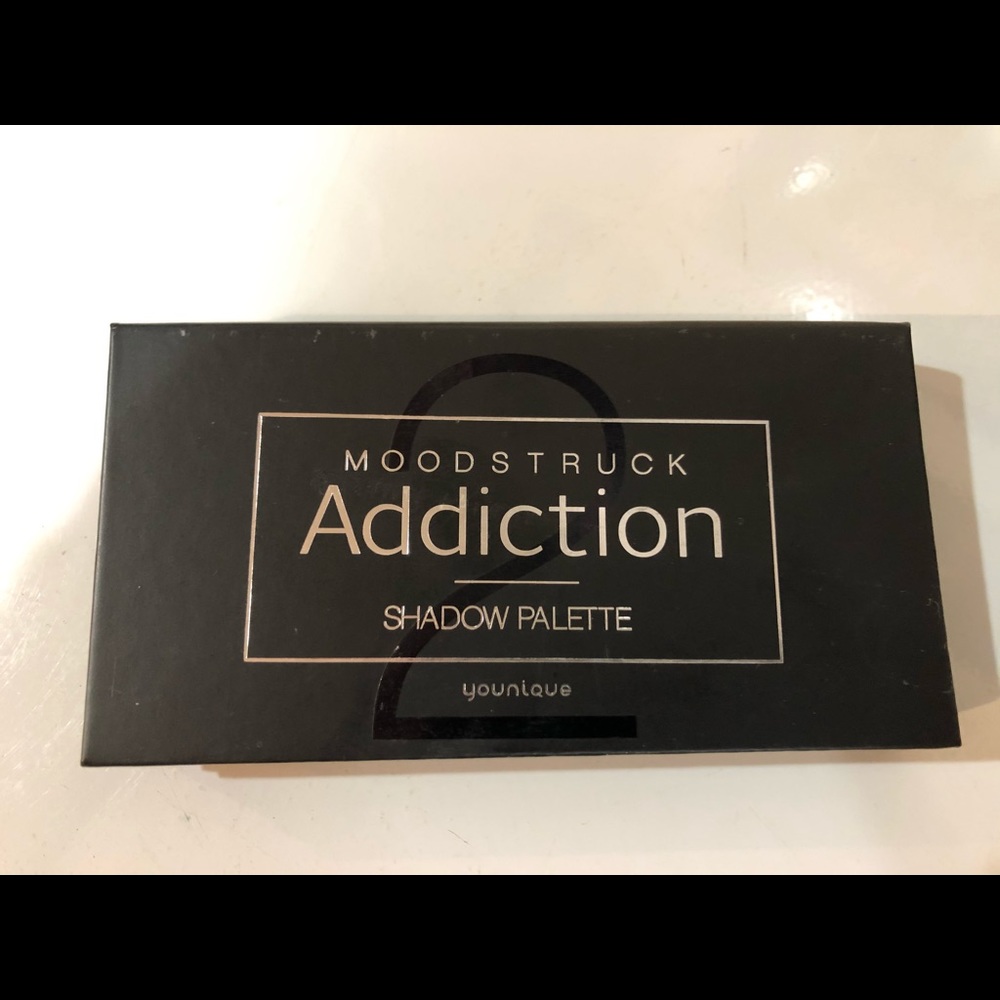Eyeshadow Palette